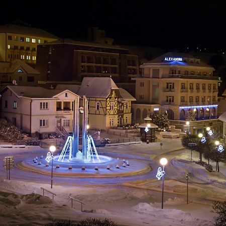 Kapsle Luhacovice Appartement Buitenkant foto